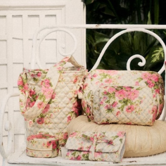 Sezane Quilted Bucket Bag Sezane X Andion Agosto Print NWT - Picture 3 of 14